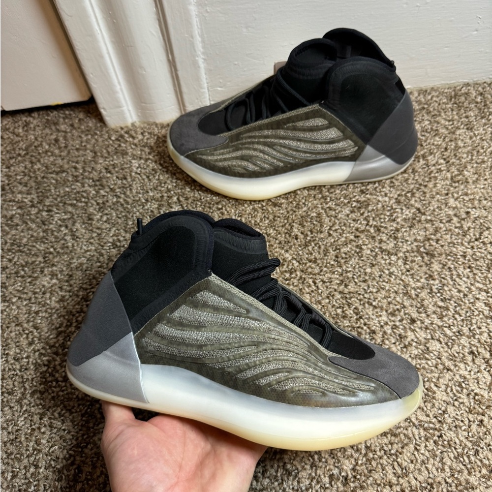 Adidas Yeezy QNTM Basketball Sneakers Trainers (Men's Size‎ 6) Barium H68771